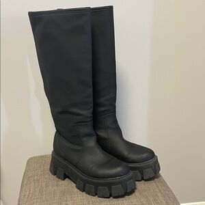 C/Moran Chunky Boots 7